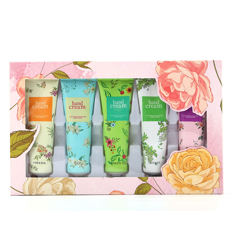 Hand Cream ဆိုတာ ဘာလဲ ၊ နေ့စဉ် အသားအရေ ထိန်းသိမ်းဖို့ ဘာကြောင့် မရှိမဖြစ် လိုအပ်တာလဲ။